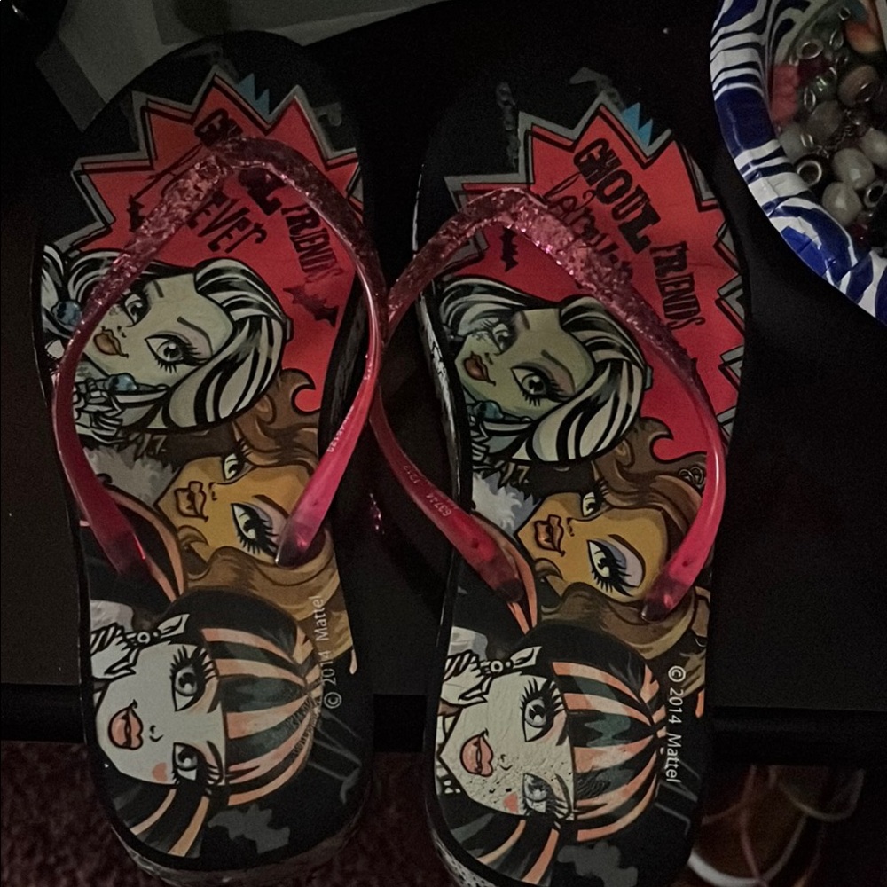 Monster High Flip Flops with Pink Straps